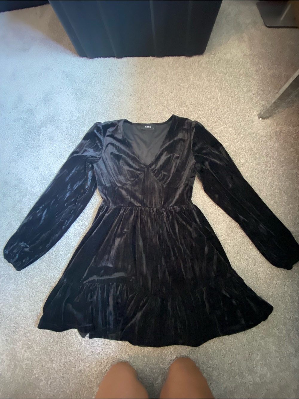 Cider Black Velvet Long-Sleeve V-Neck Mini Dress